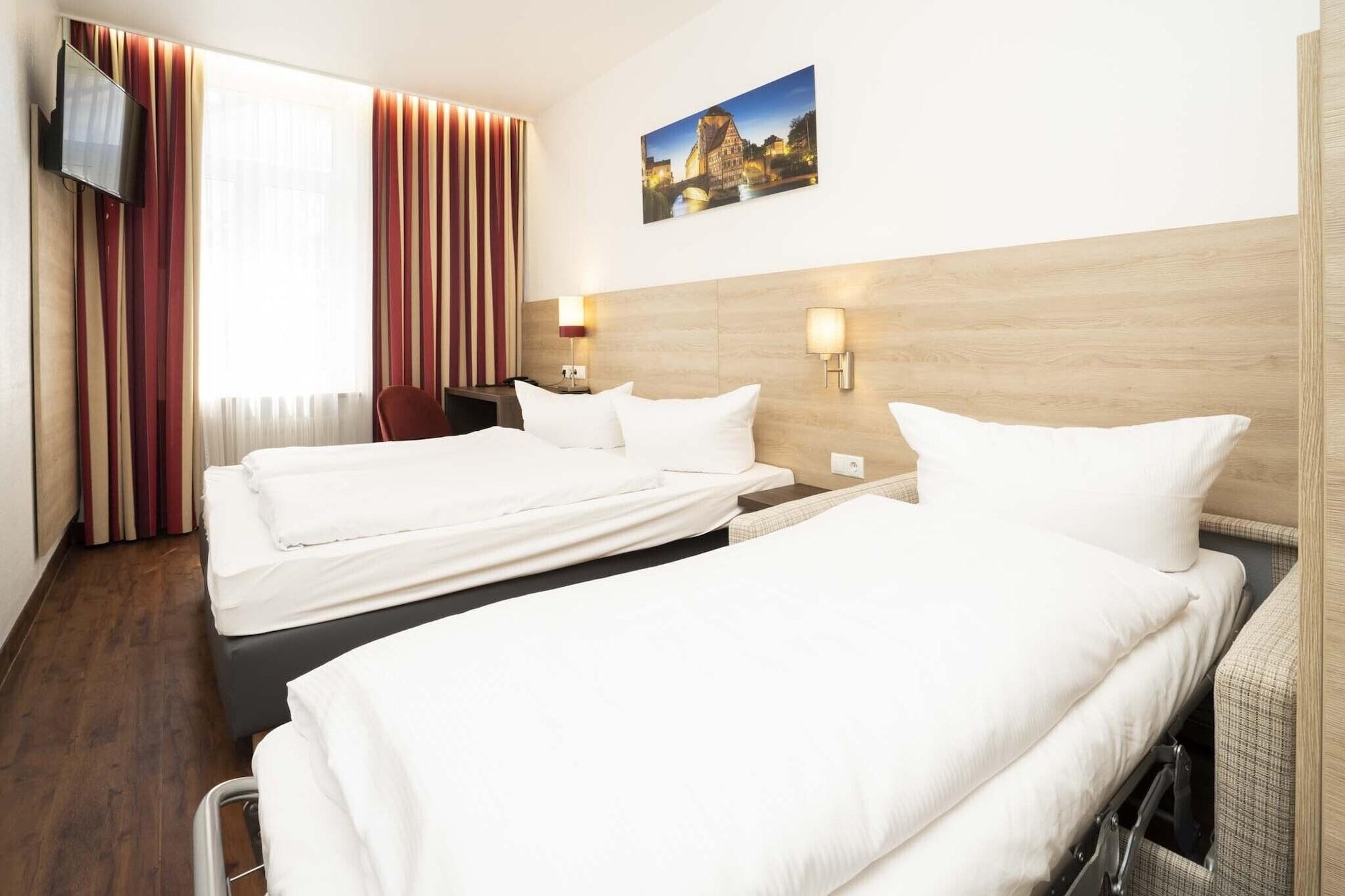 Hotel National Bamberga Esterno foto