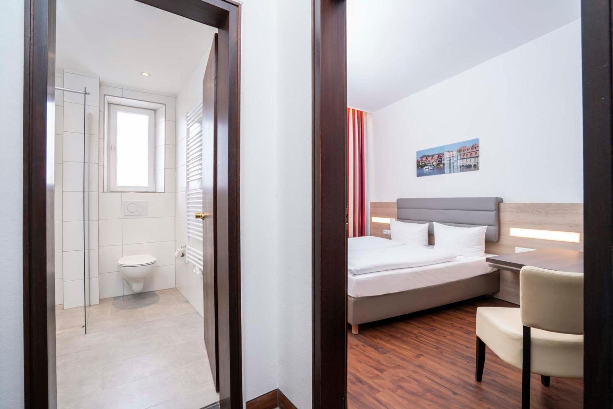 Hotel National Bamberga Esterno foto