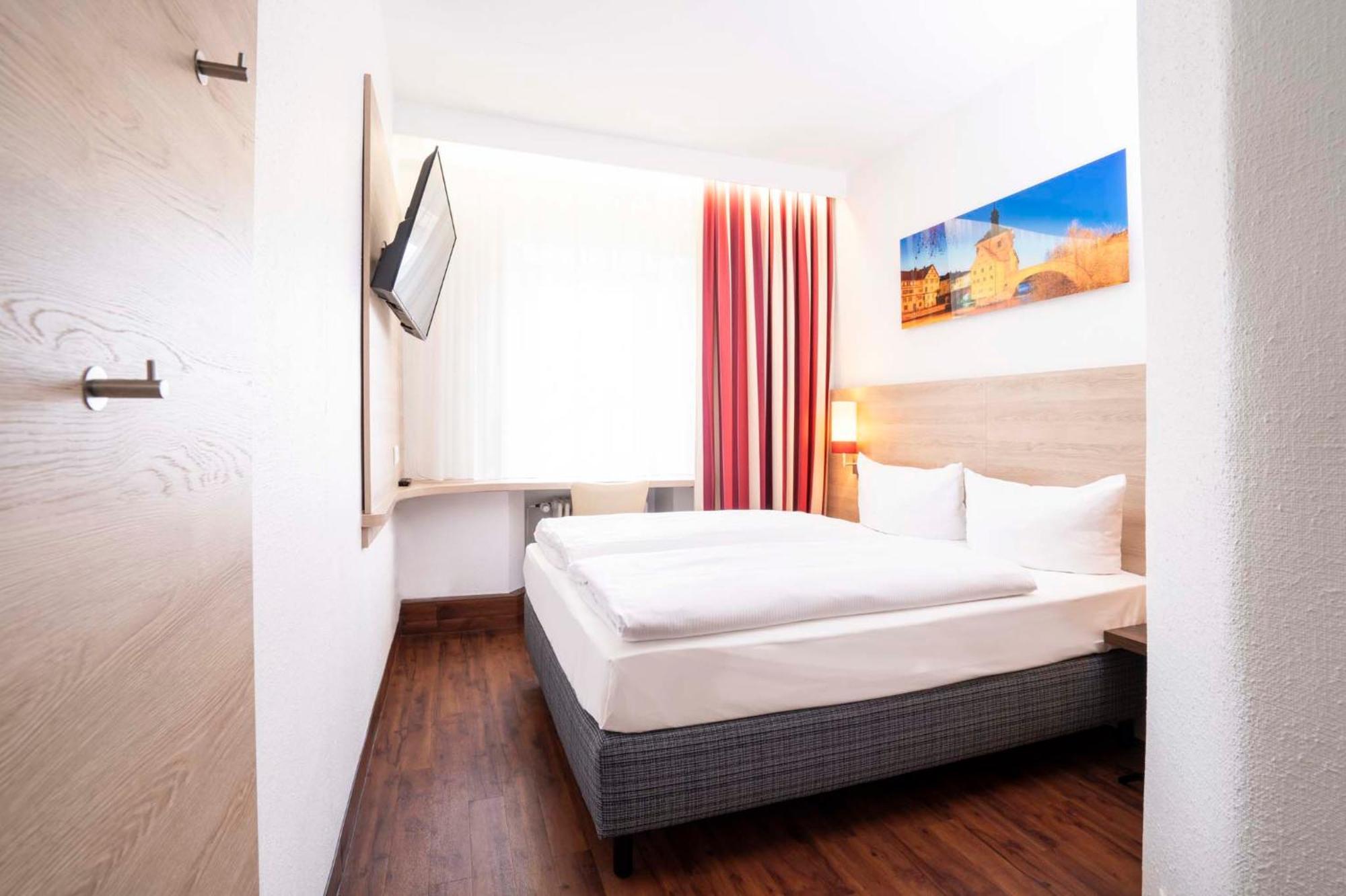 Hotel National Bamberga Esterno foto